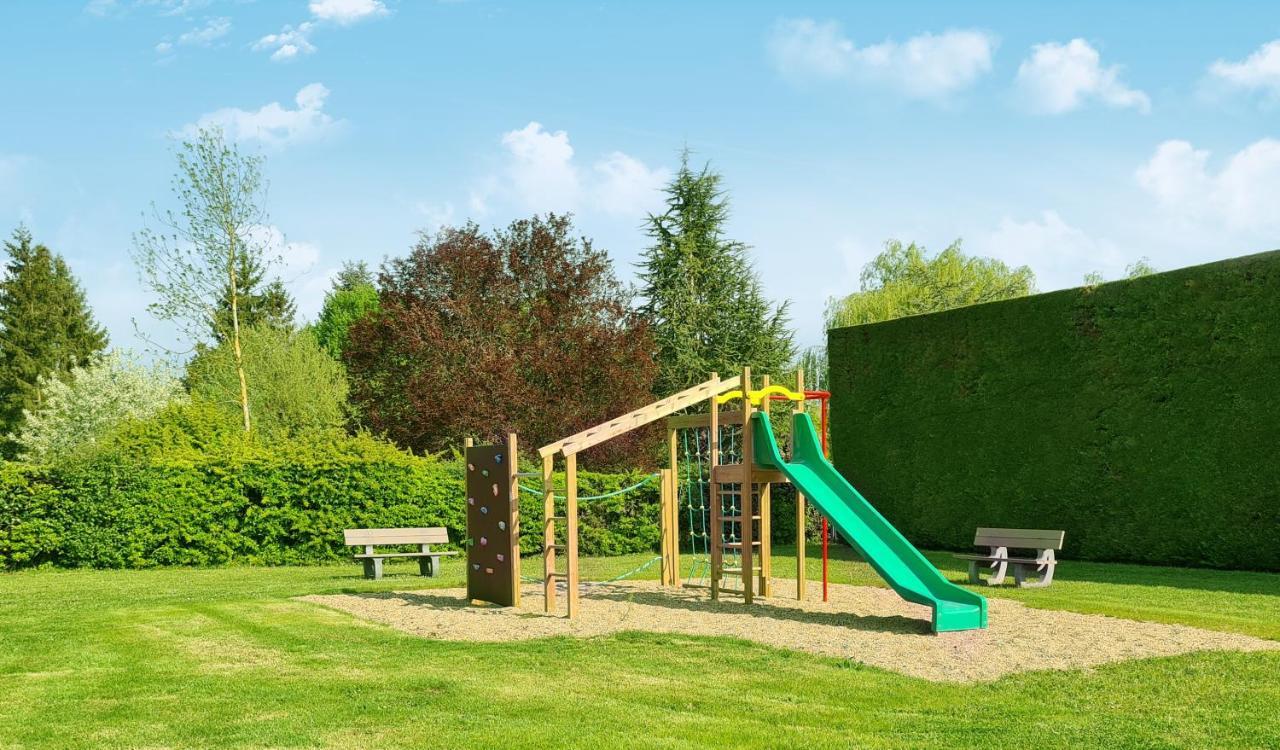 Resort & Camping - Val De Braye Besse-sur-Braye Экстерьер фото